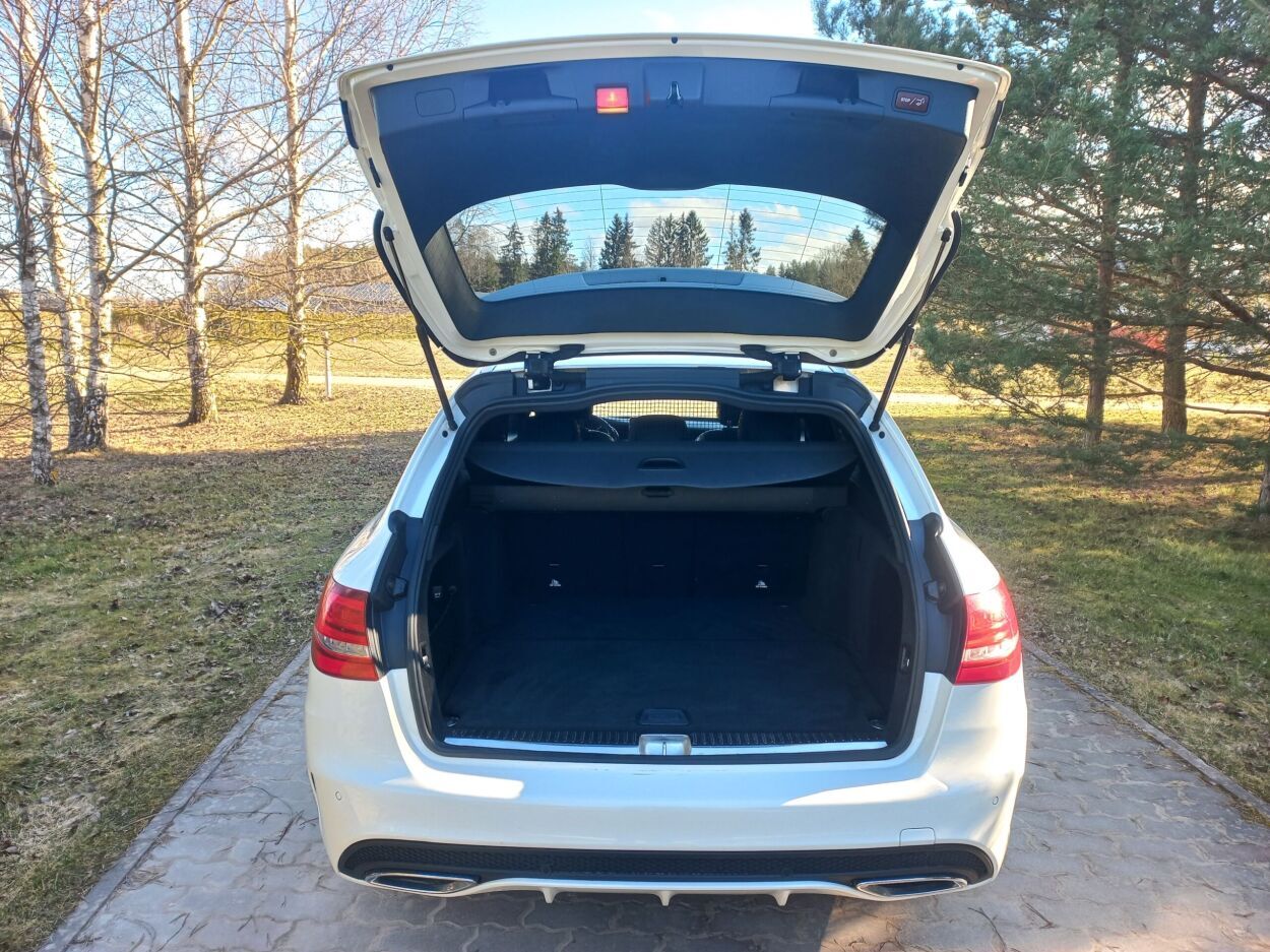 Mercedes-Benz C 200 2015, photo 6/10