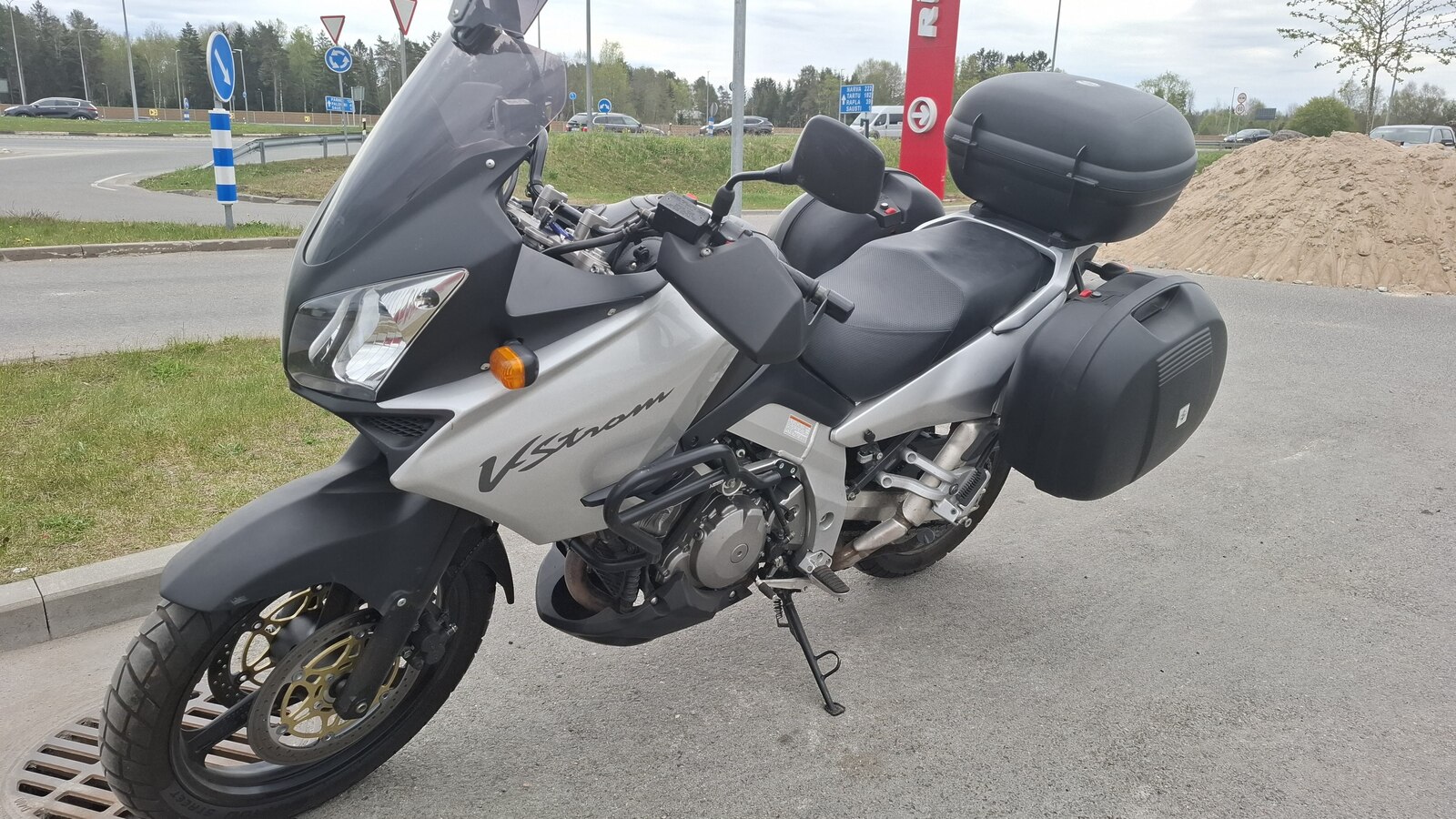 Suzuki DL 1000 2004, kuva 3/6