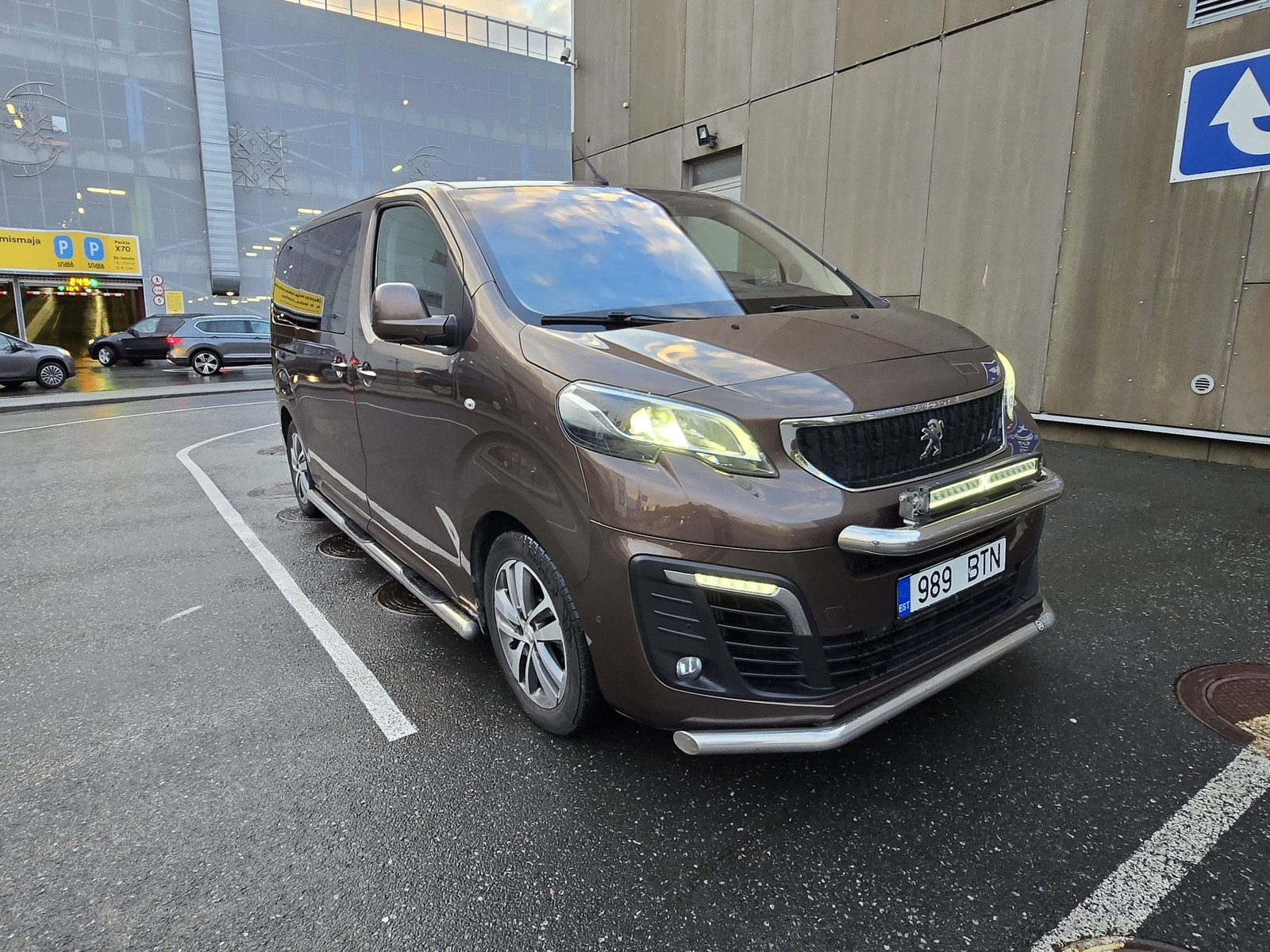 Peugeot Traveller 2017, photo 3/27