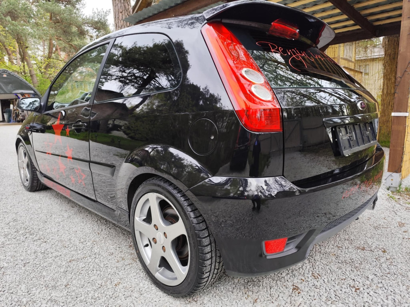 Ford Fiesta ST 2007, photo 5/11