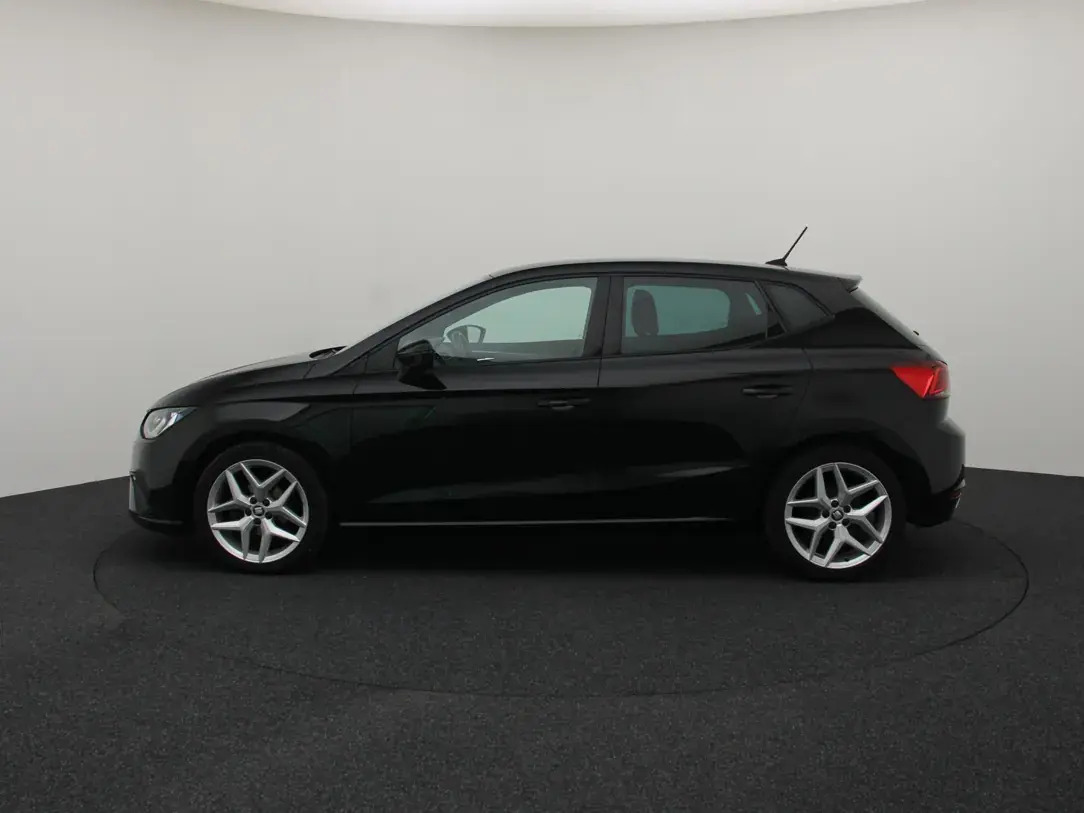 SEAT Ibiza 2021, photo 6/35
