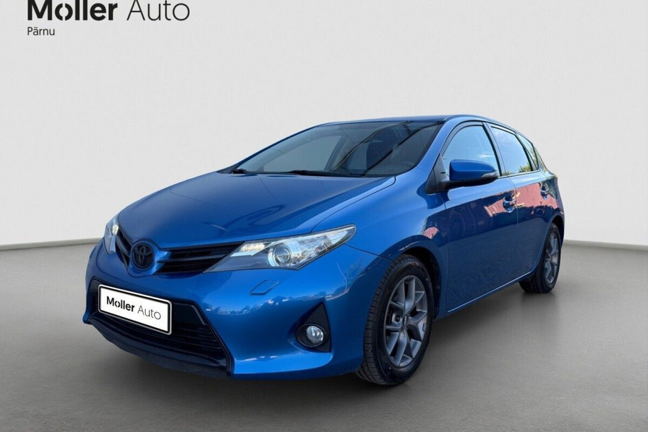 Toyota Auris, 2015, 1.6, 97 kW, petrol, manual, front-wheel drive