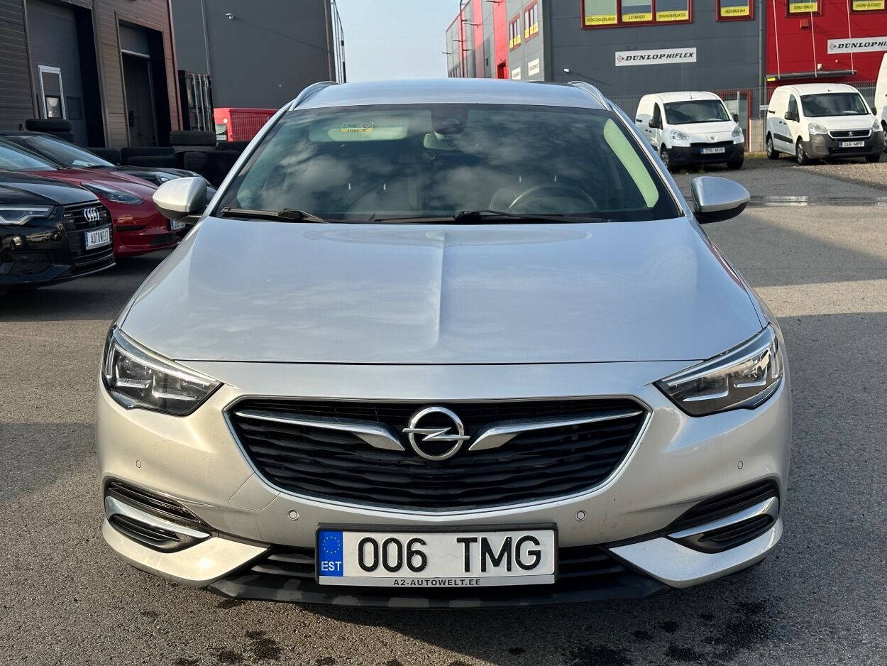 Opel Insignia 2019, photo 2/10
