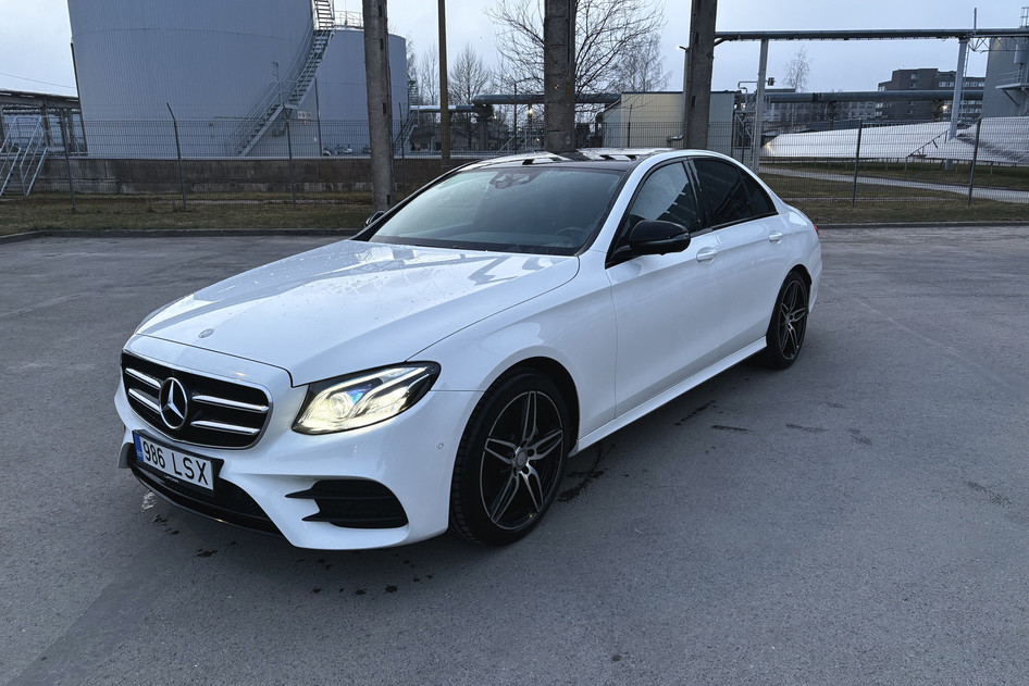 Mercedes-Benz E 220, 2016, 2.0, 143 kW, diesel, automatic, rear-wheel drive