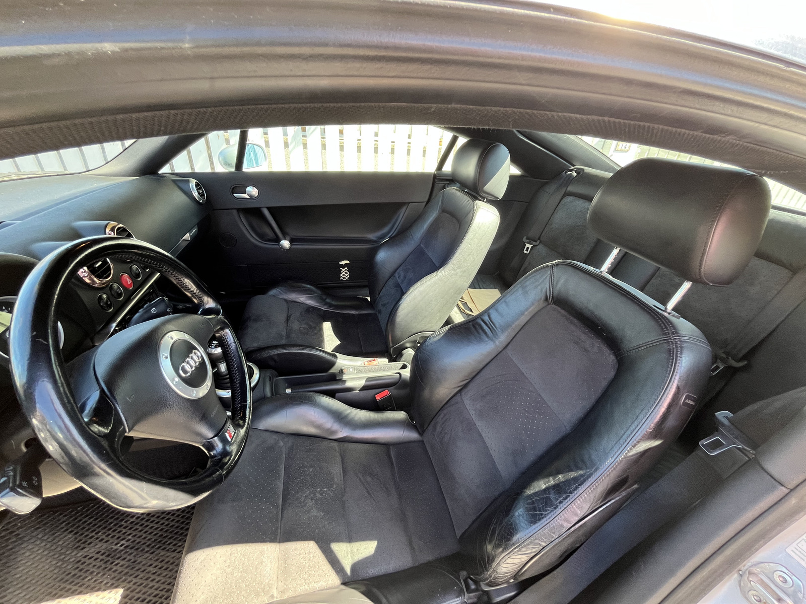 Audi TT 1999, photo 6/8
