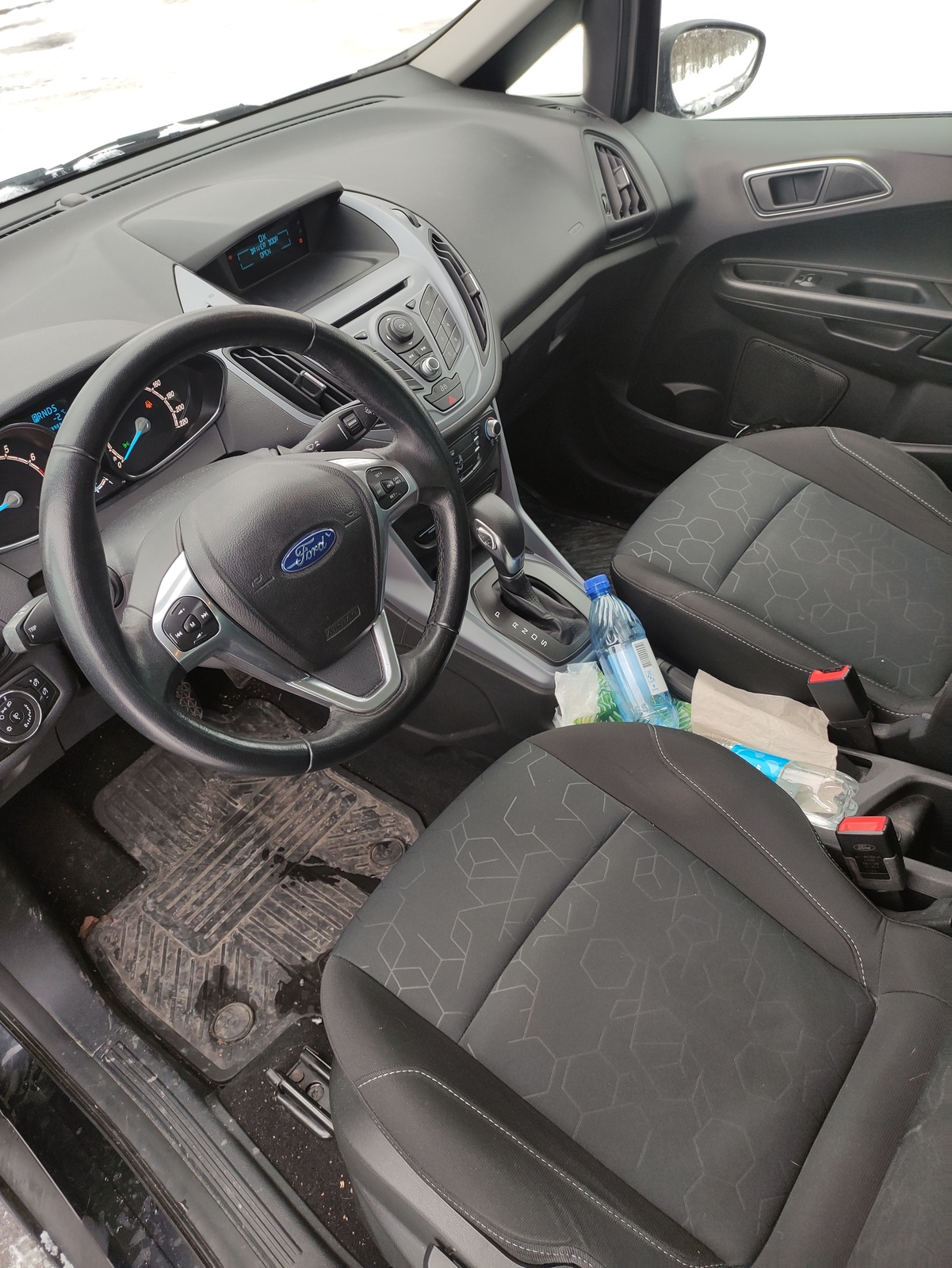 Ford B-Max 2015, photo 3/5