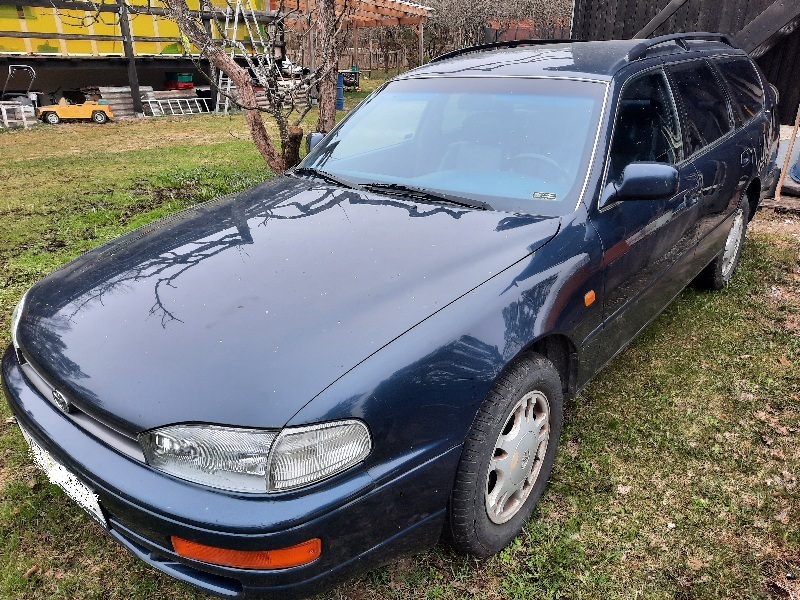 Toyota Camry 1993, photo 3/9