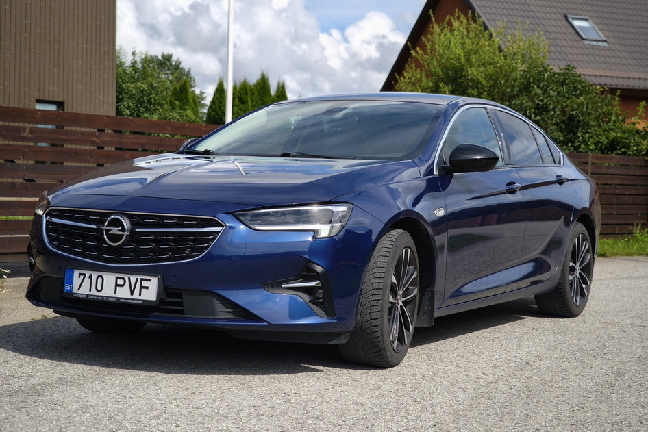 Opel Insignia, 2022, 2.0, 147 kW, бензин, автомат, передний привод
