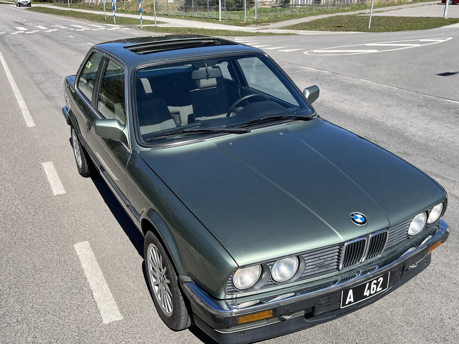 BMW 320 1986, photo 4/10