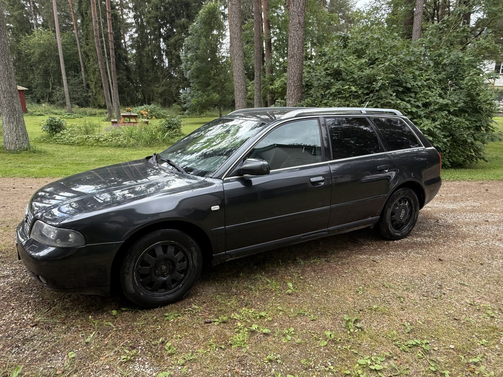Audi A4 1999, kuva 3/9