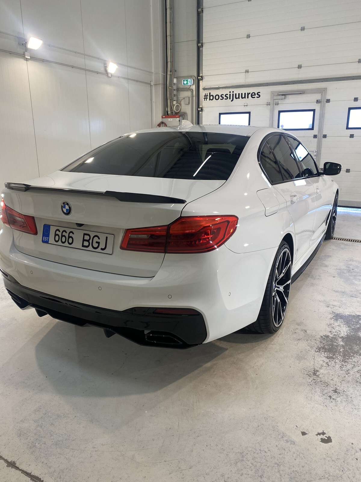 BMW 530 2019, photo 4/8
