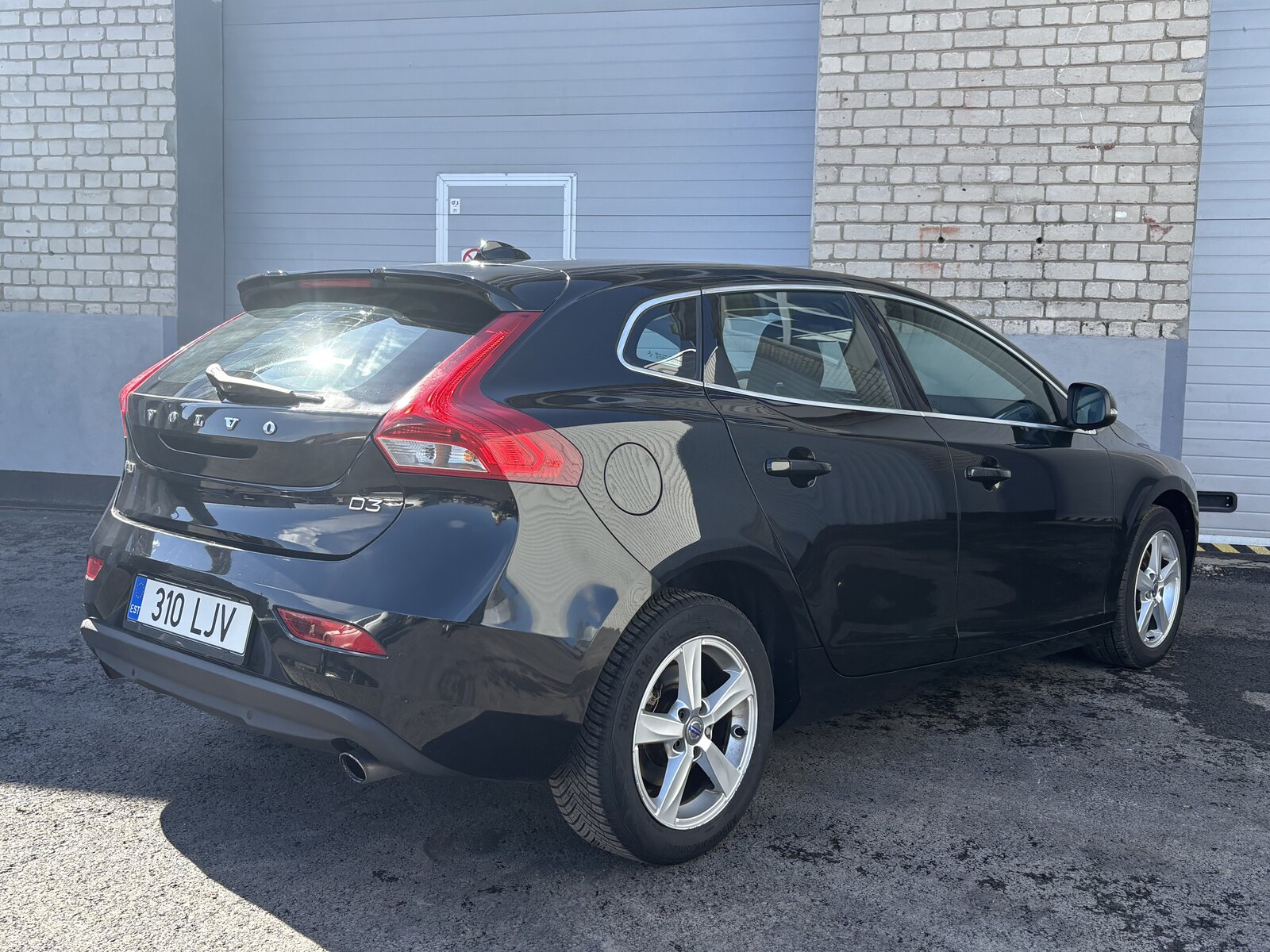 Volvo V40 2016, kuva 5/10