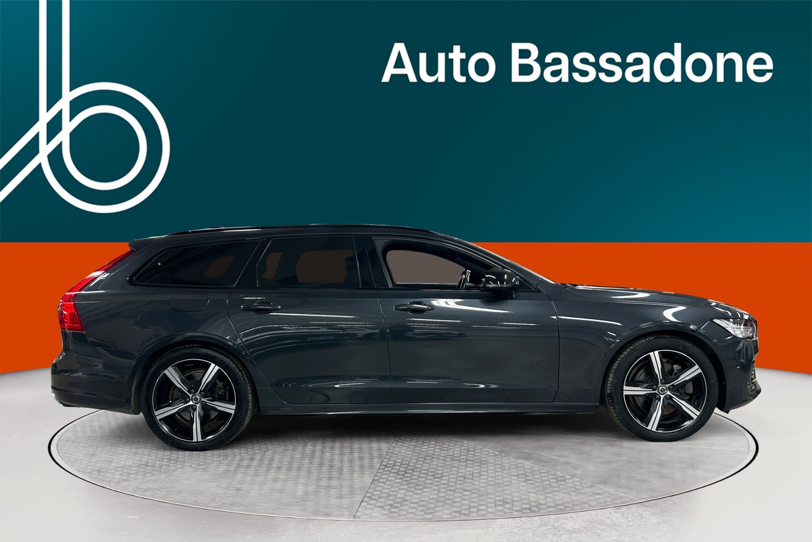Volvo V90 2020, photo 6/33