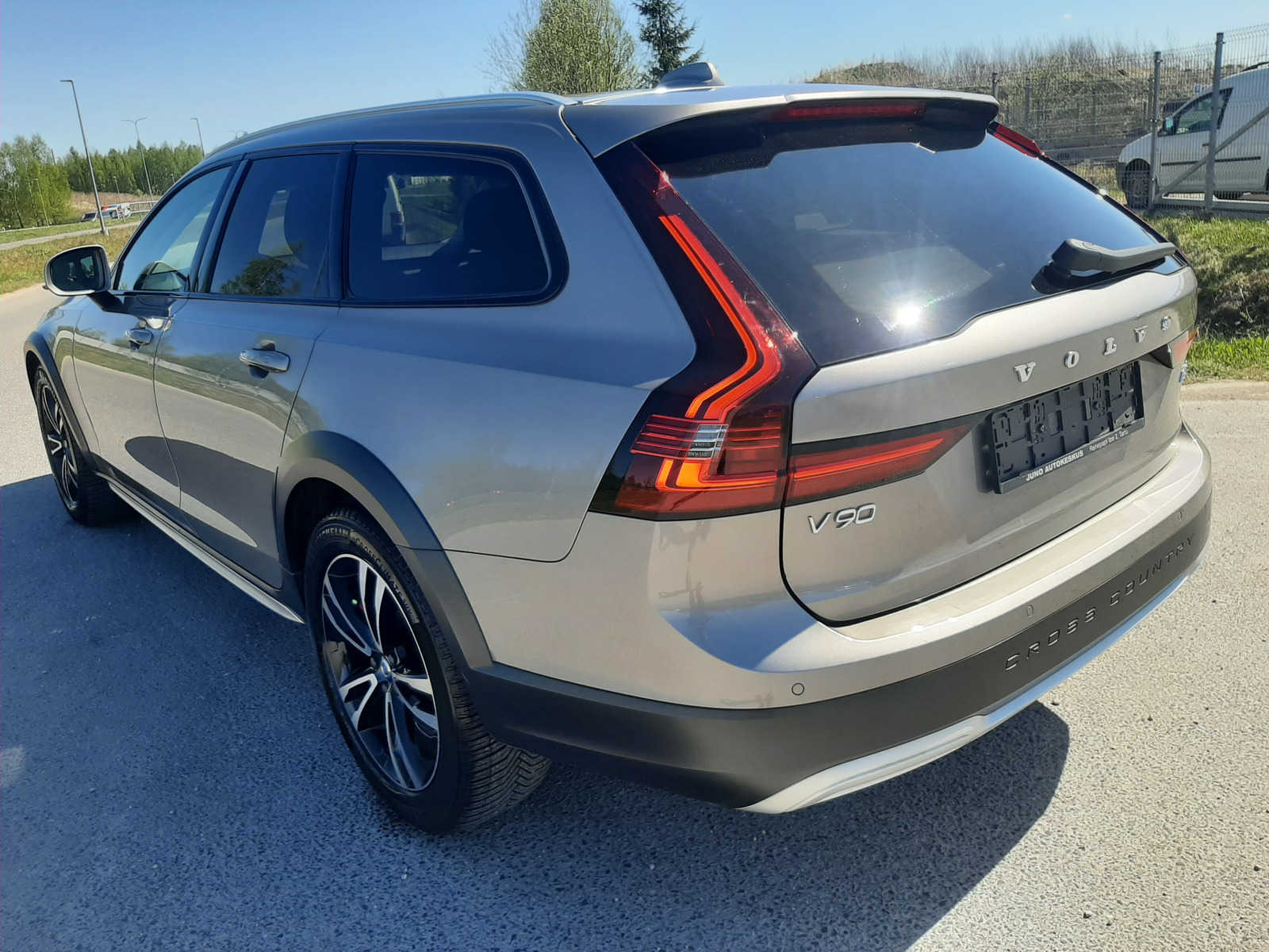 Volvo V90 Cross Country 2020, kuva 6/29