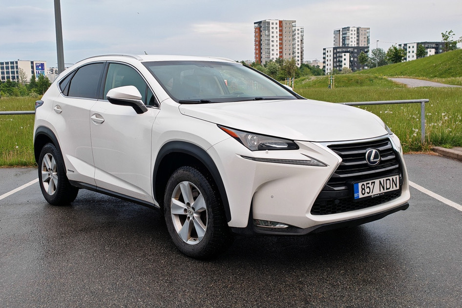 Lexus NX 300h, 2016, 2.5, 114 kW, hübriid (bensiin/elekter), automaat, nelikvedu
