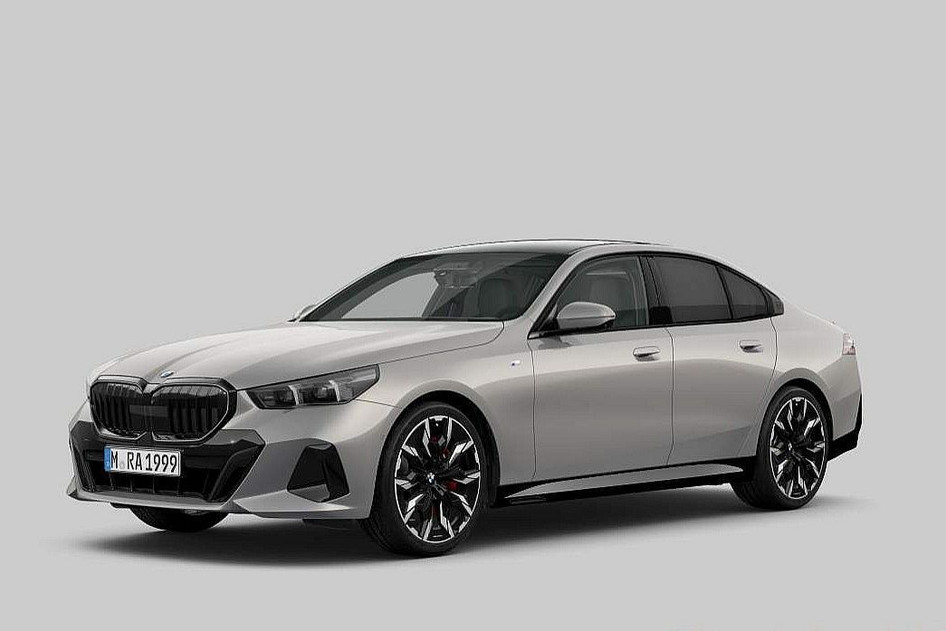 BMW 540, 2025, 3.0, 210 kW, hübriid (diisel/elekter), automaat, nelikvedu