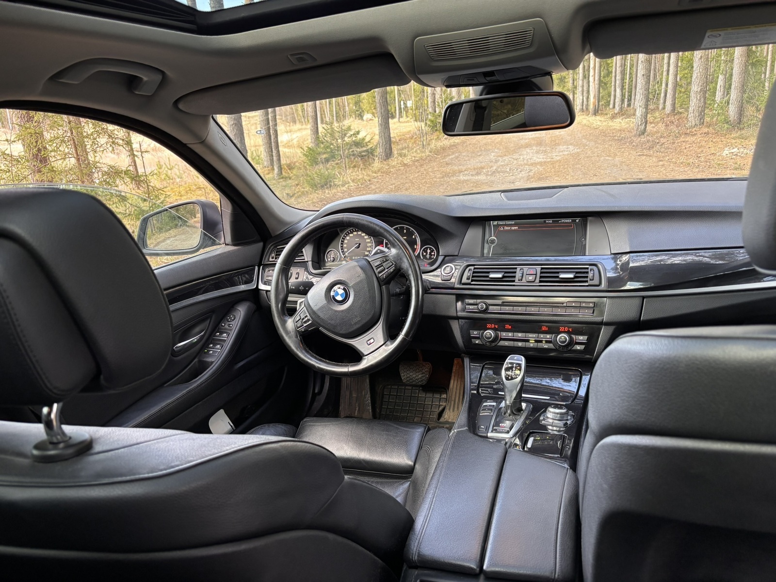 BMW 530 2011, kuva 7/11