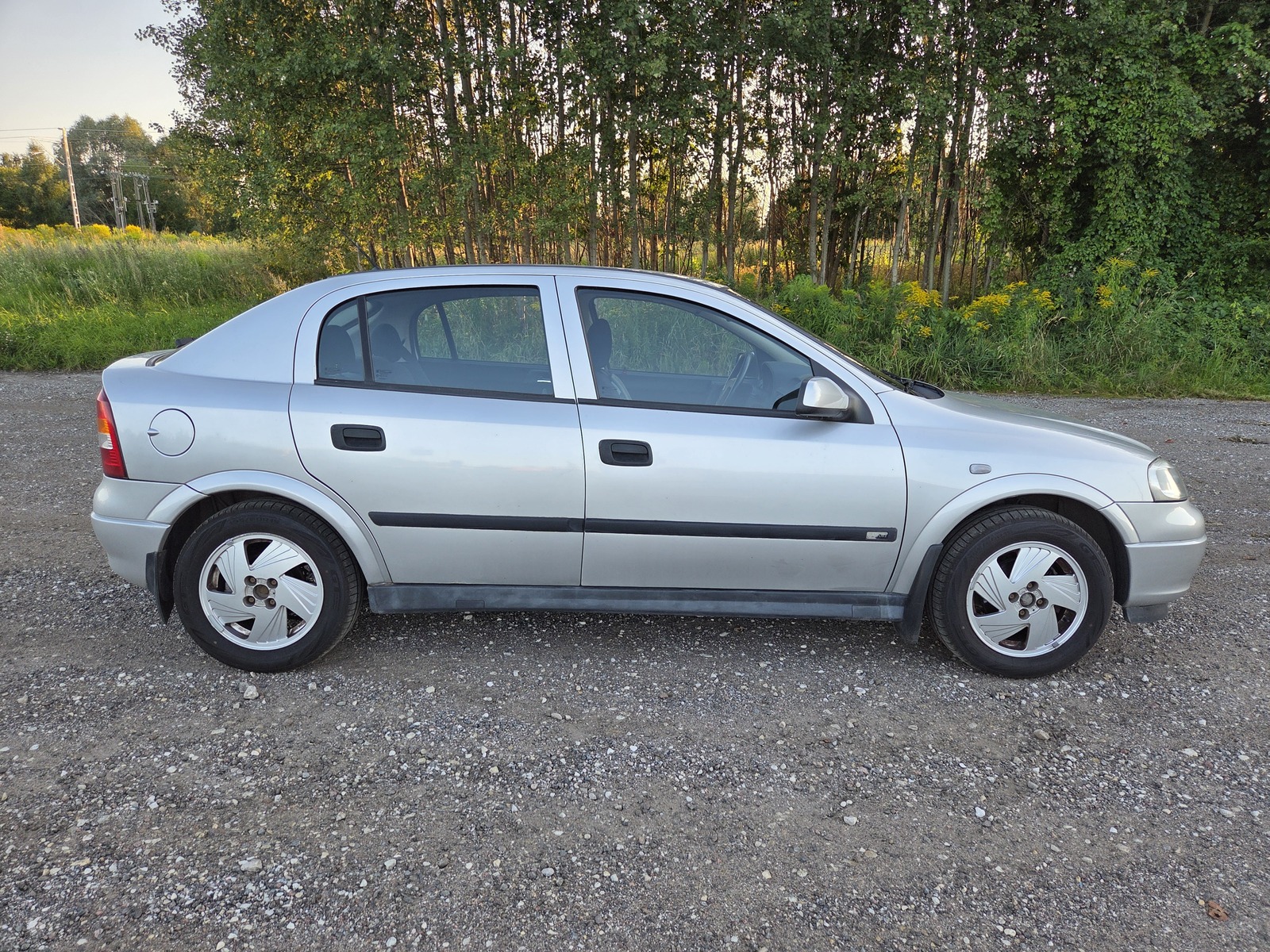 Opel Astra hea 1998, kuva 4/10