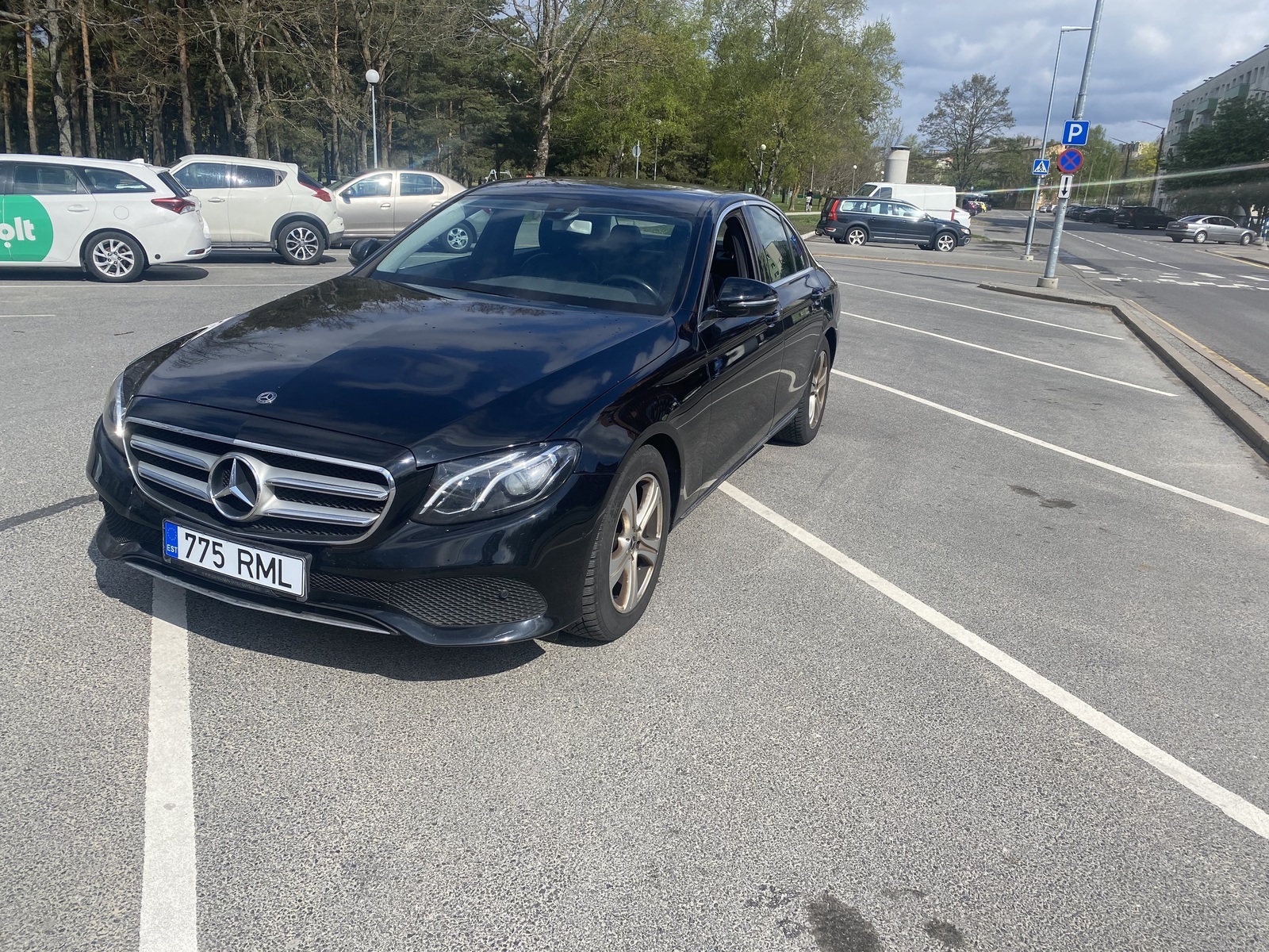 Mercedes-Benz E 200 2017, kuva 2/7