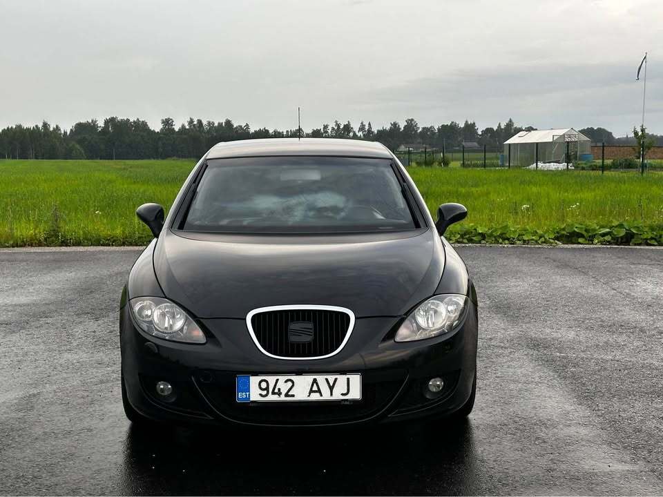 SEAT Leon 2007, photo 2/10