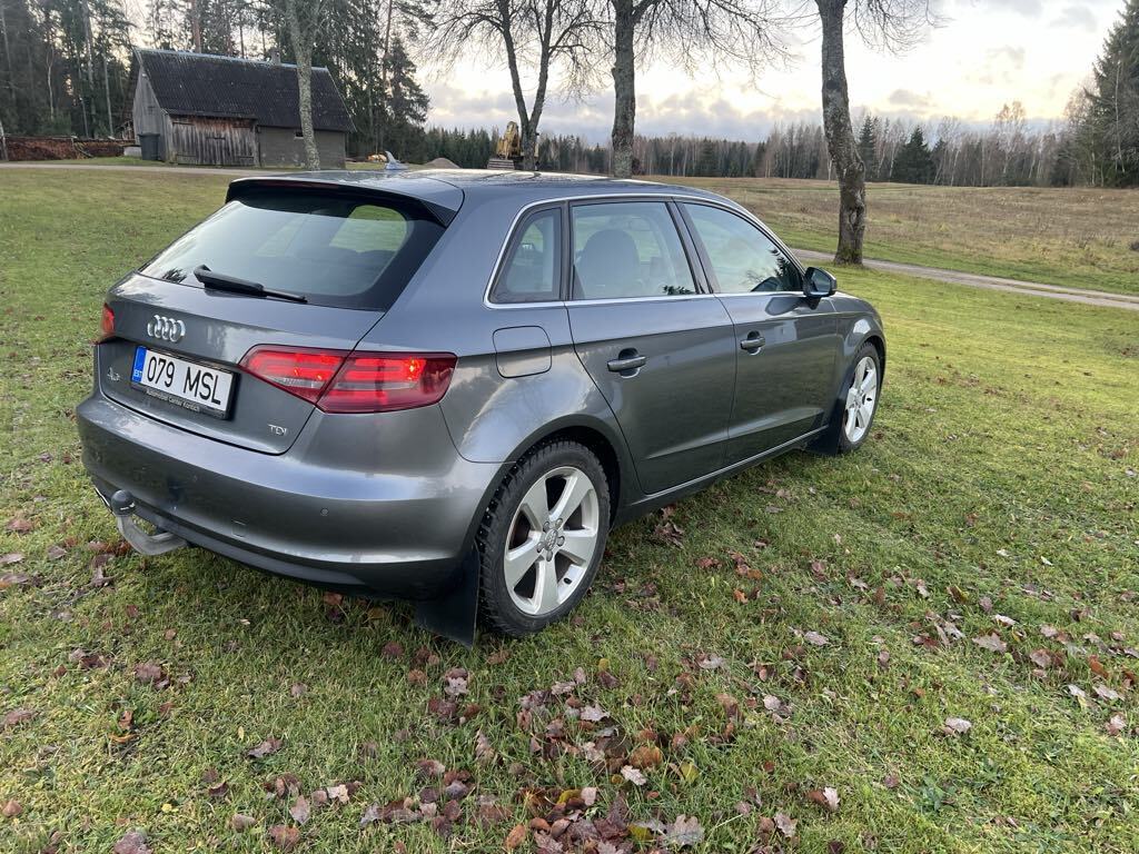 Audi A3 2015, photo 3/6