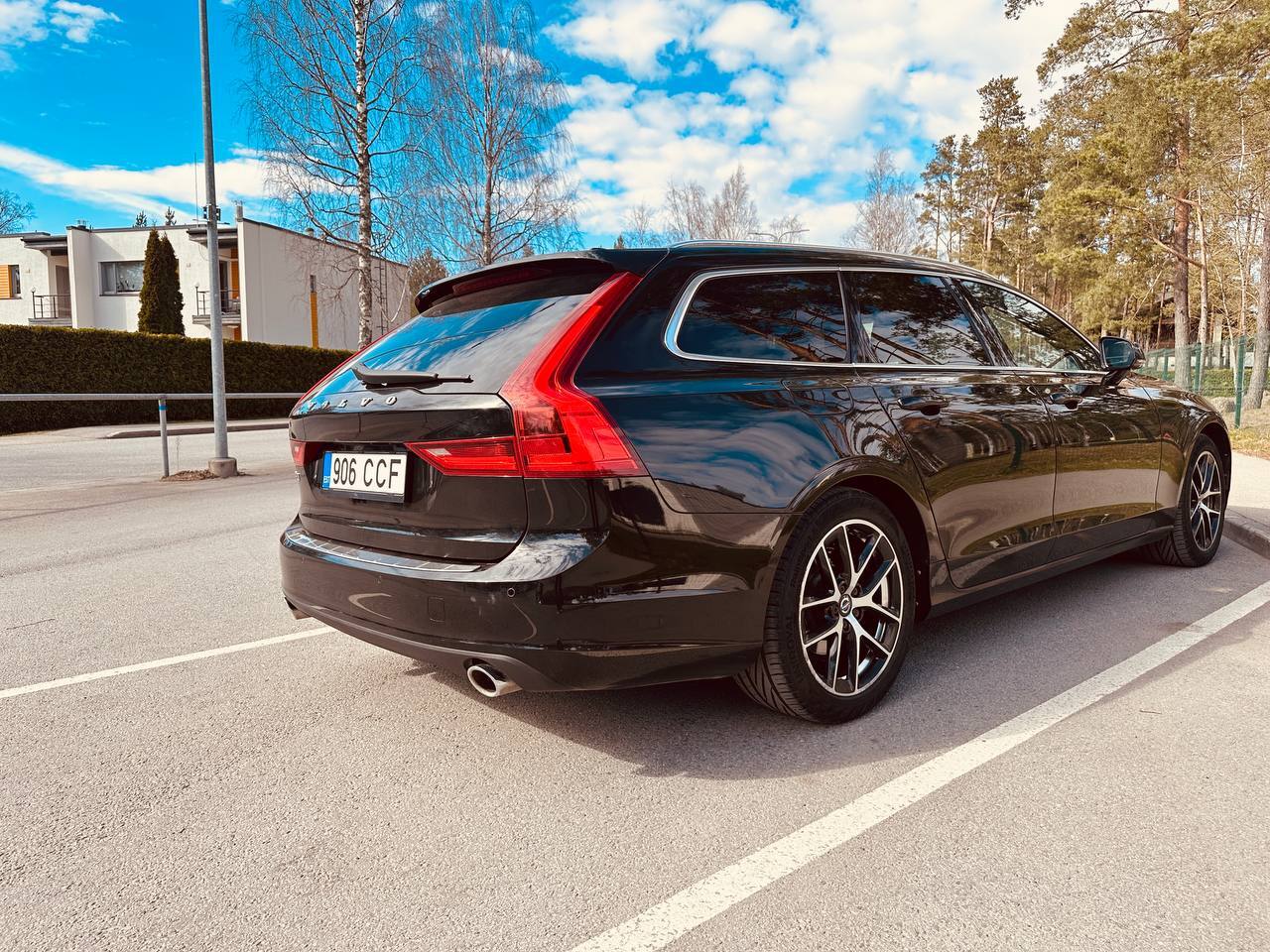 Volvo V90 2017, kuva 5/10