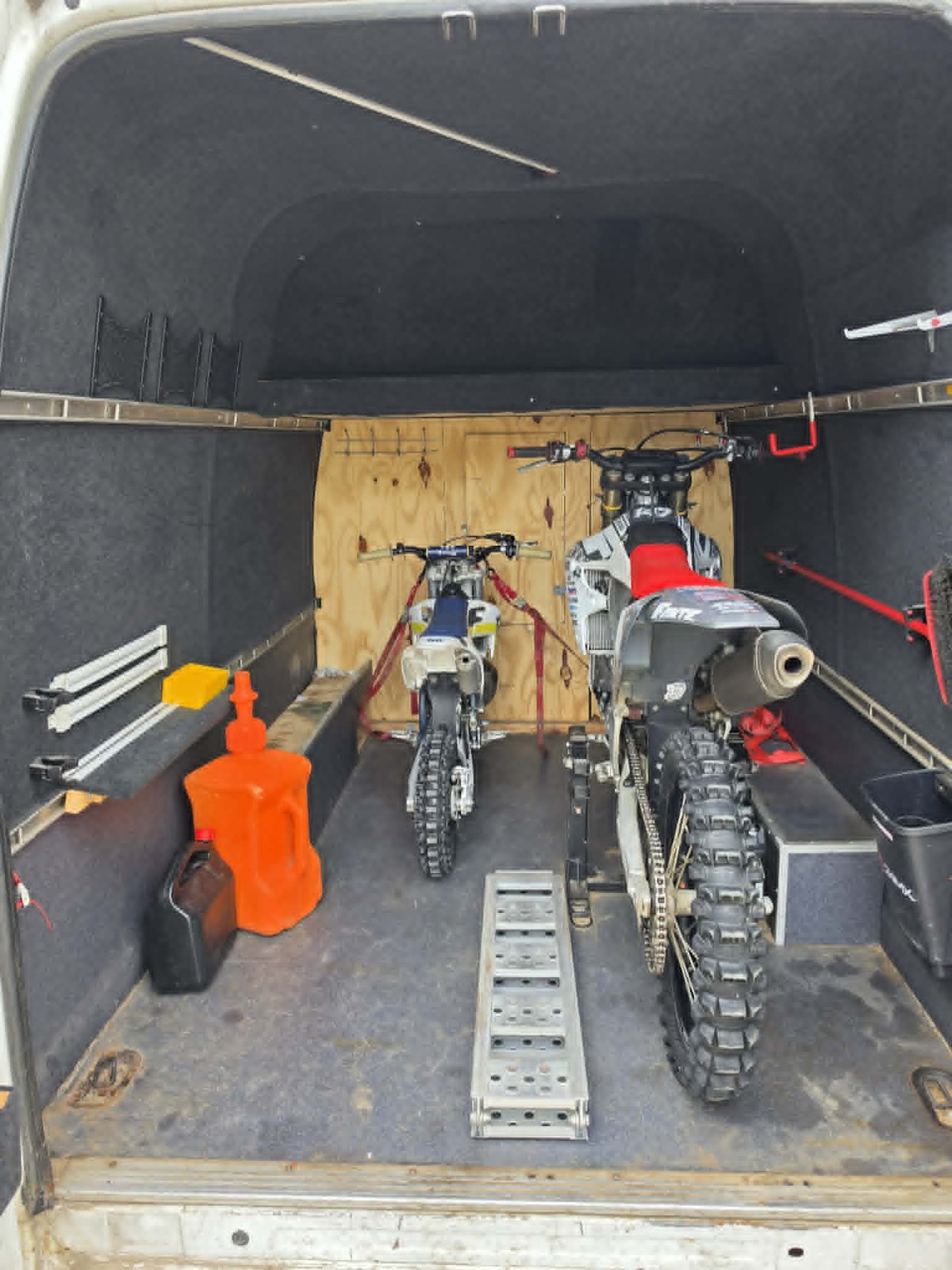 Ford Transit 2010, kuva 3/12