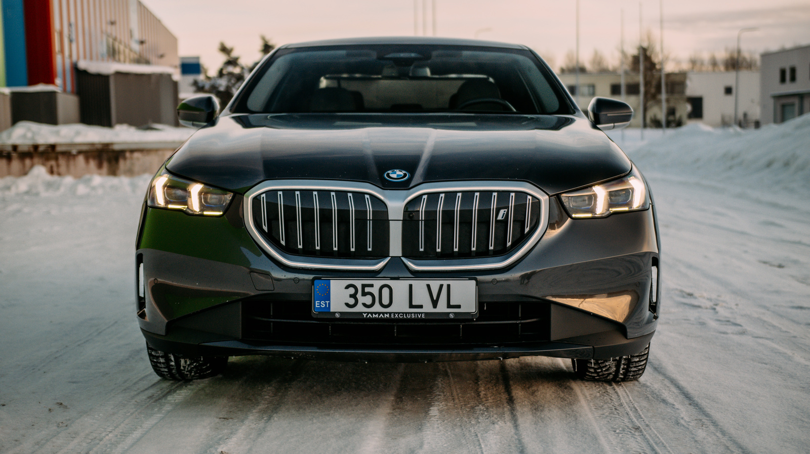 BMW i5 2023, photo 3/22