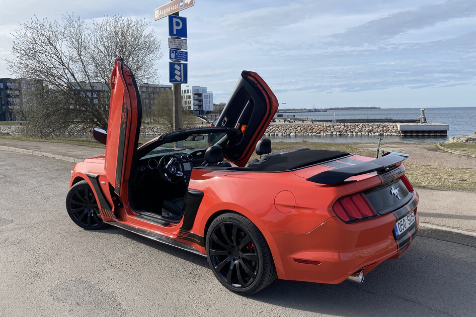 Ford Mustang, 2015, 3.7, 224 kW, бензин, автомат, задний привод
