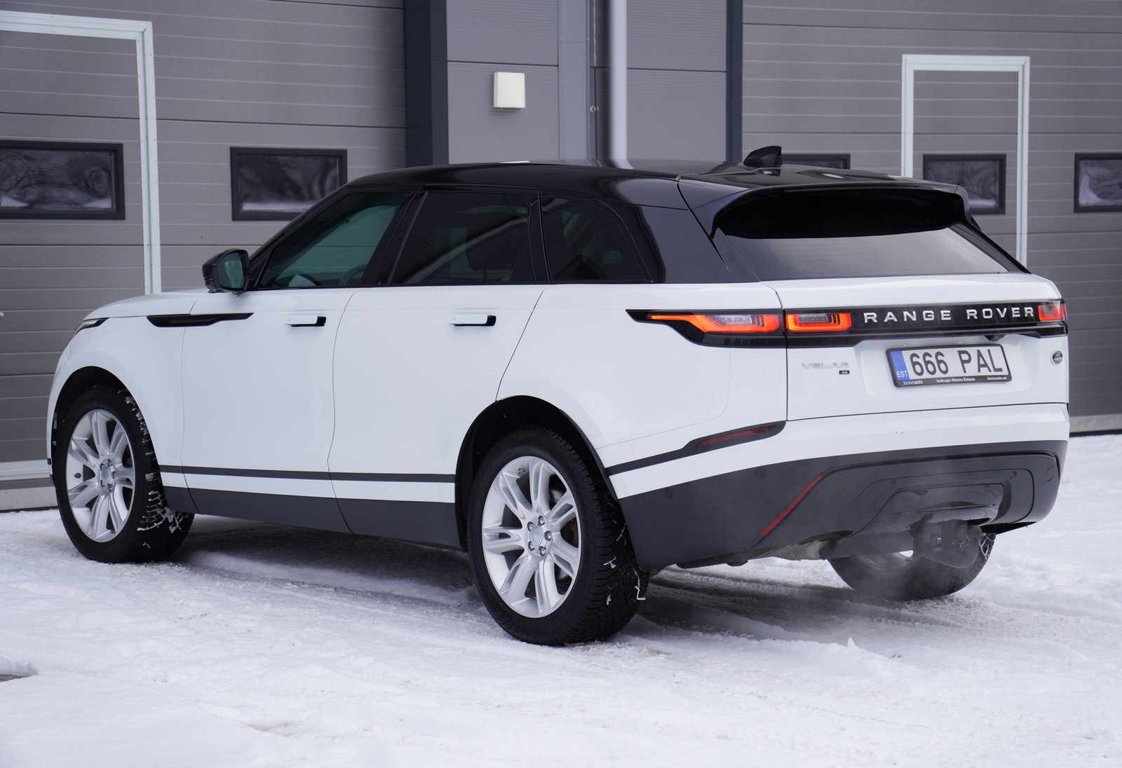 Land Rover Range Rover Velar 2021, kuva 7/22
