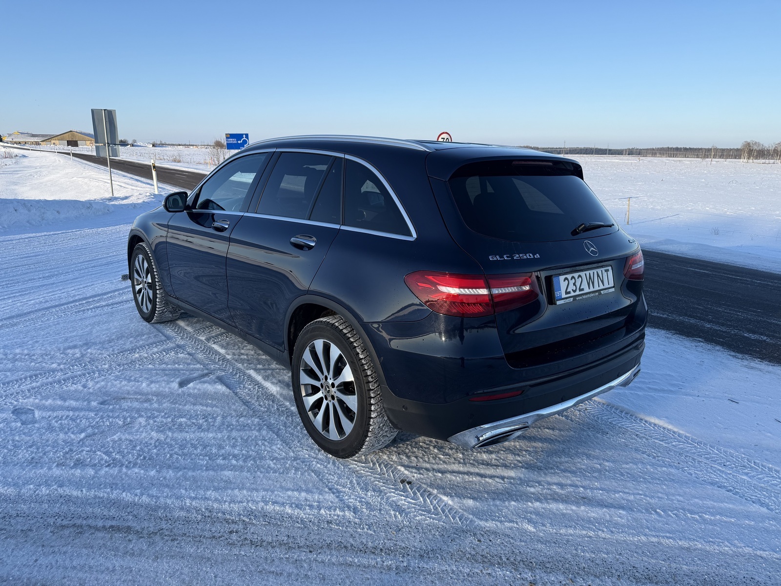 Mercedes-Benz GLC 250 2018, photo 2/13