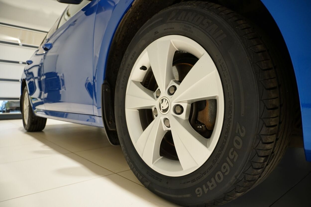 Škoda Octavia 2022, kuva 5/10