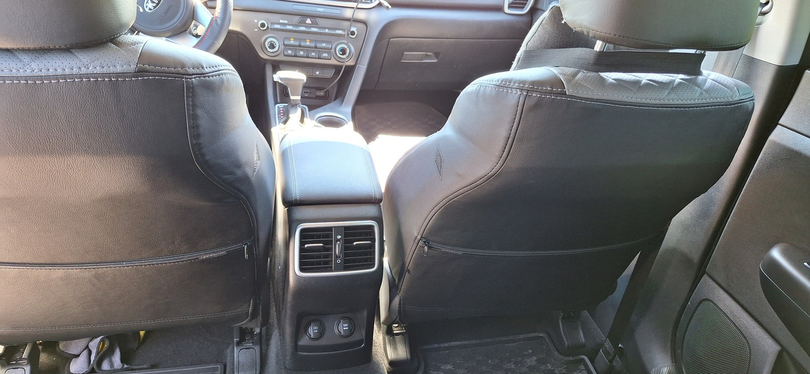 Kia Sportage 2021, photo 7/8