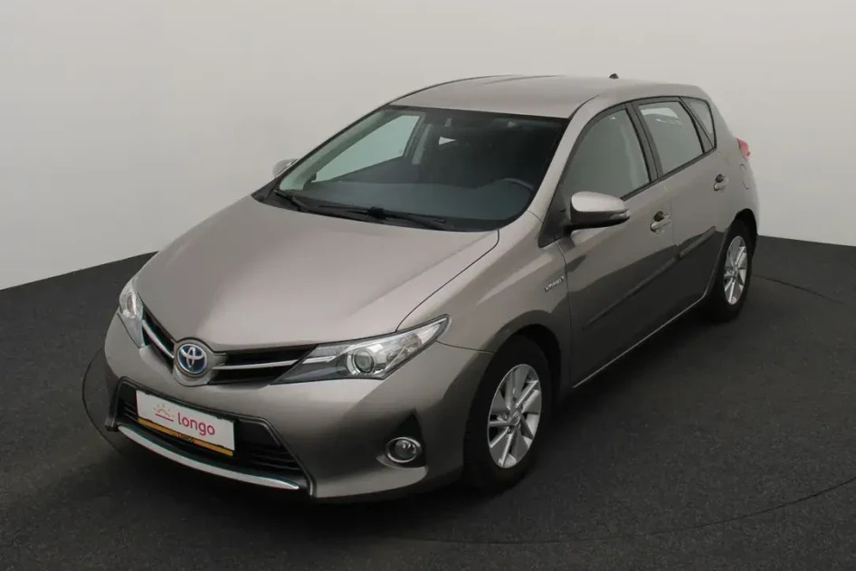 Toyota Auris, 2015, 1.8, 100 kW, hübriid (bensiin/elekter), automaat, esivedu