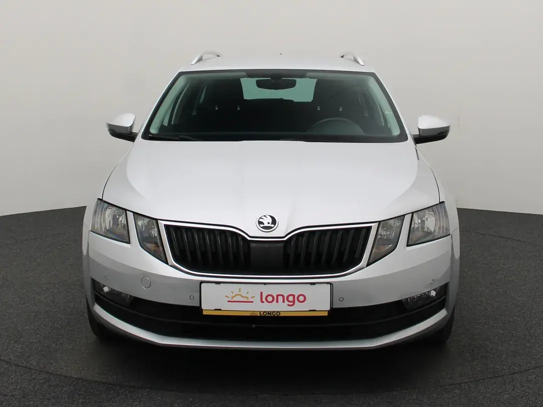 Škoda Octavia 2019, photo 3/37