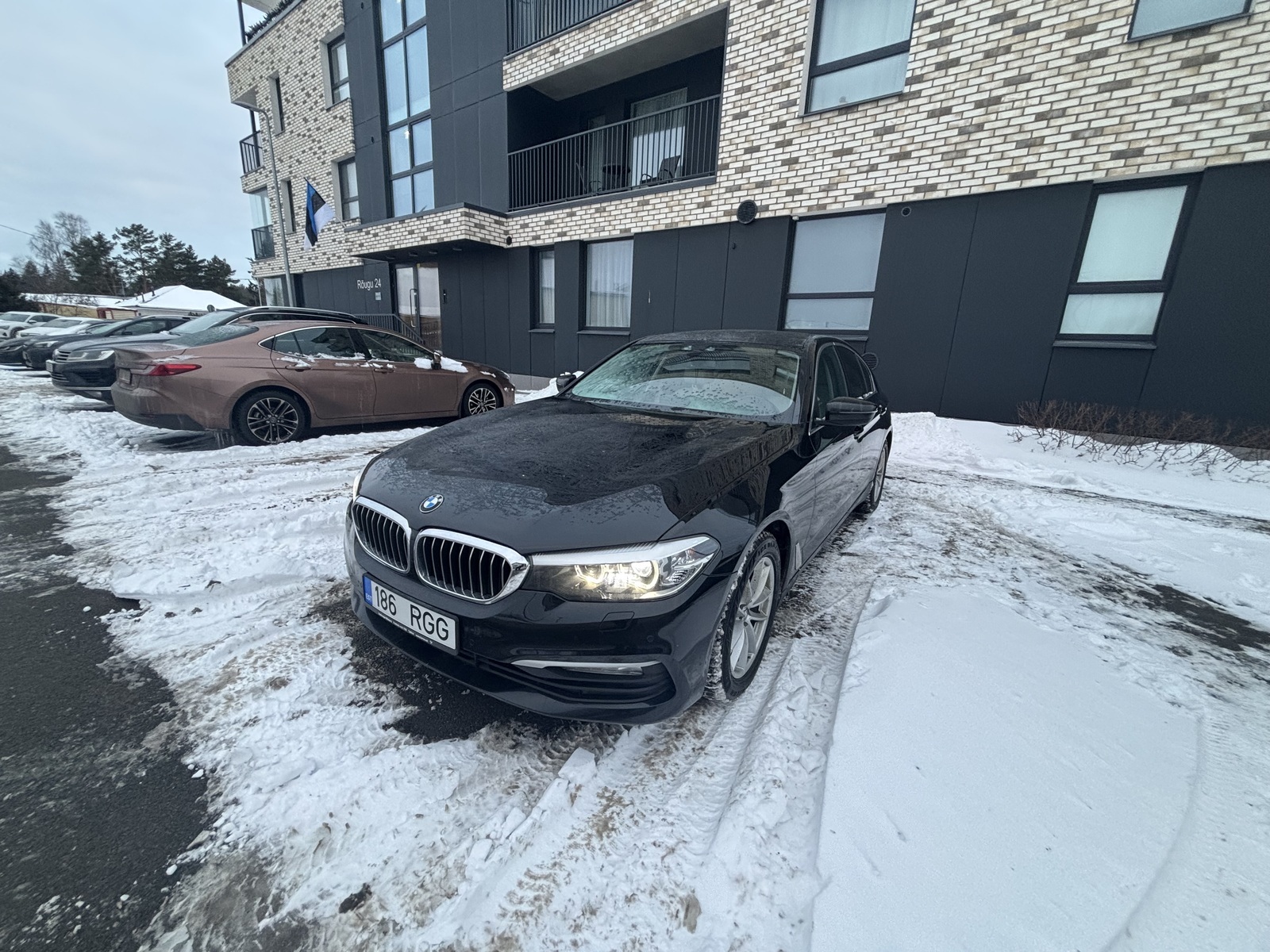 BMW 520 2017, photo 5/10