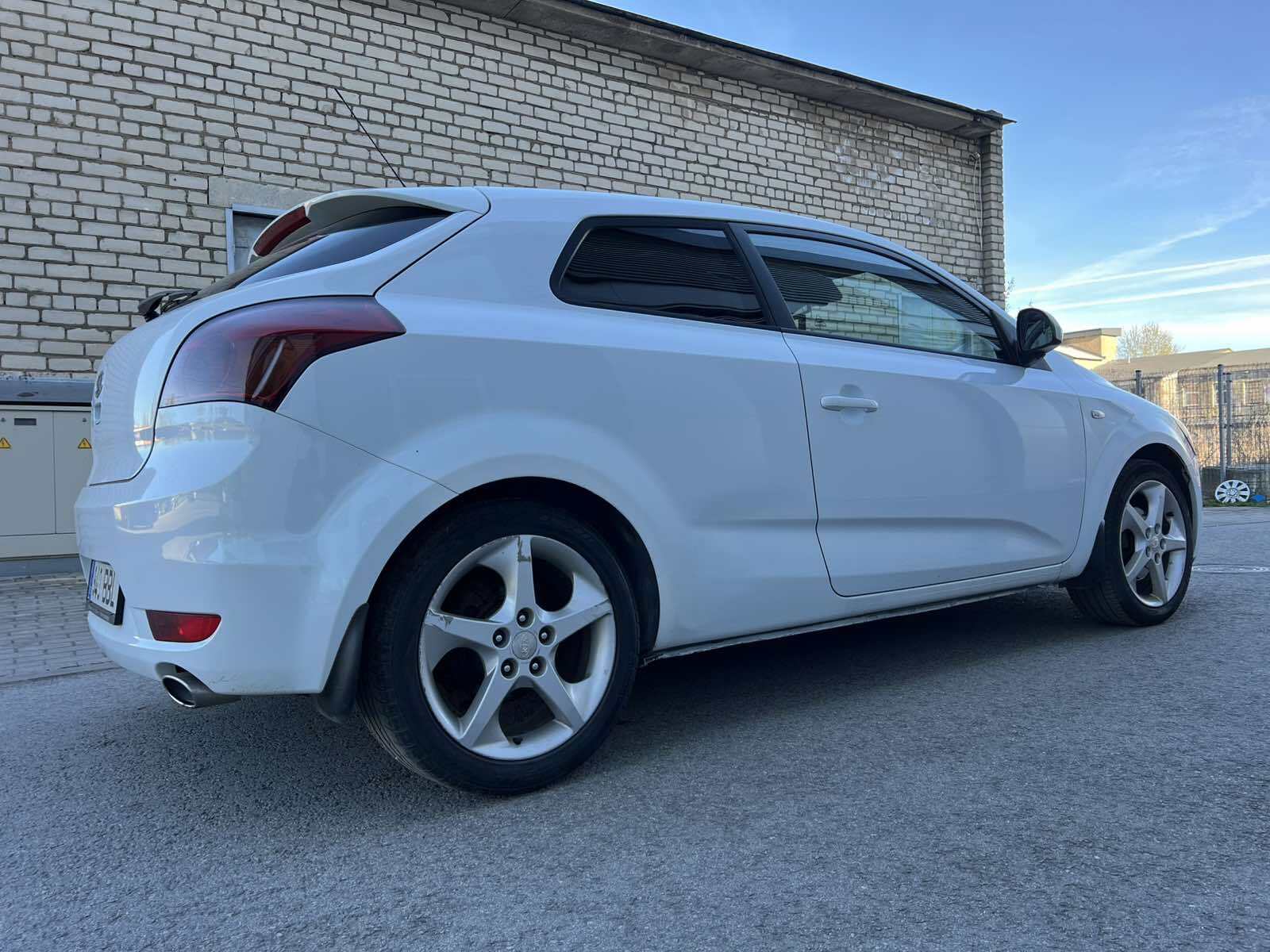 Kia cee'd / Ceed 2008, photo 7/10
