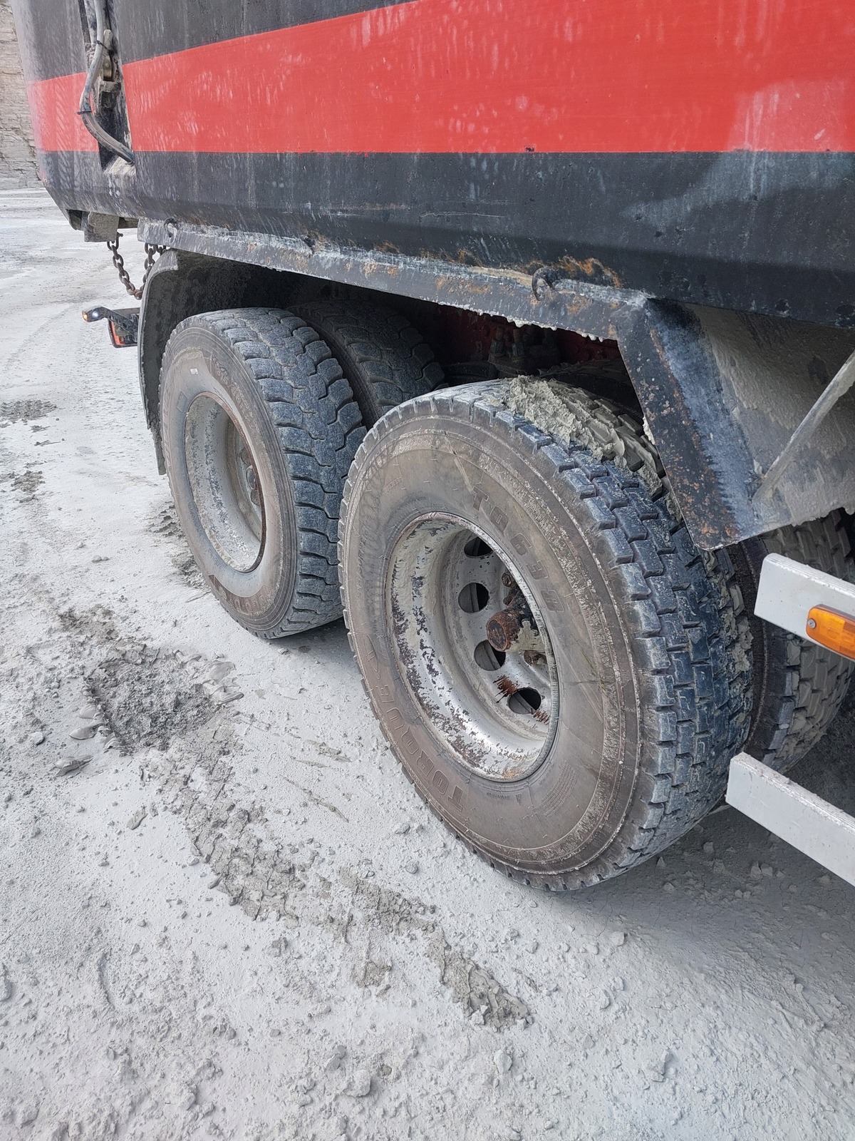 Scania R144 1998, kuva 2/7