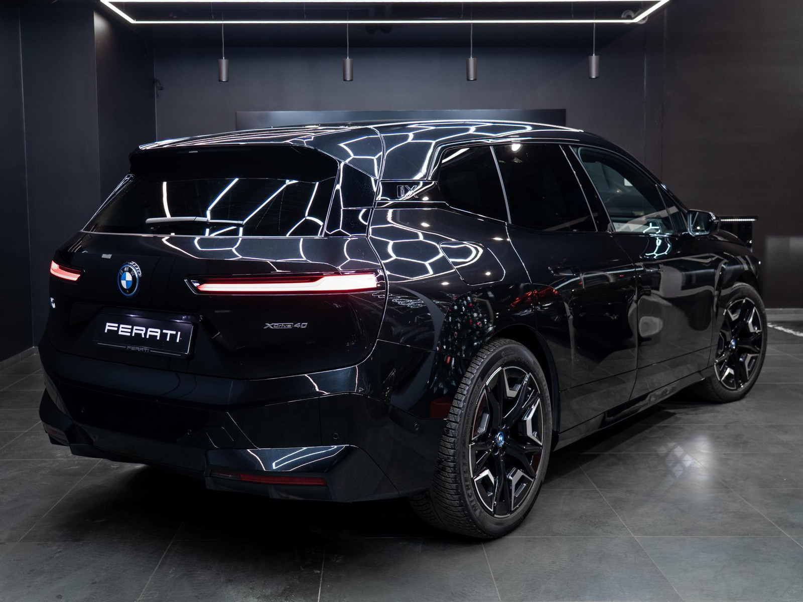 BMW iX 2023, photo 2/15
