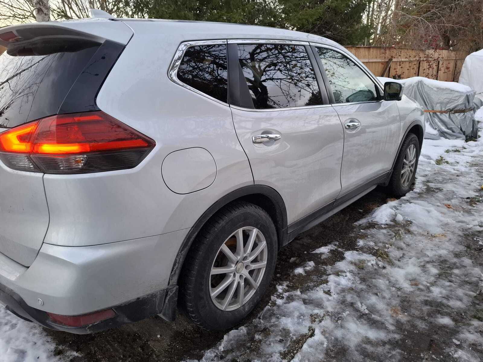 Nissan X-Trail 2019, photo 2/10