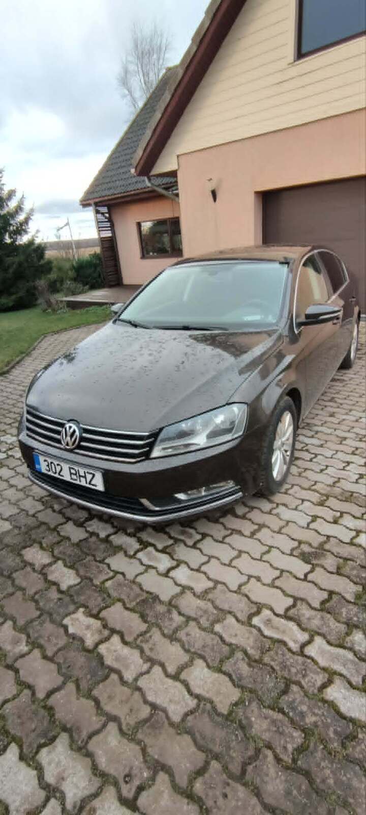 Volkswagen Passat 2012, photo 2/8