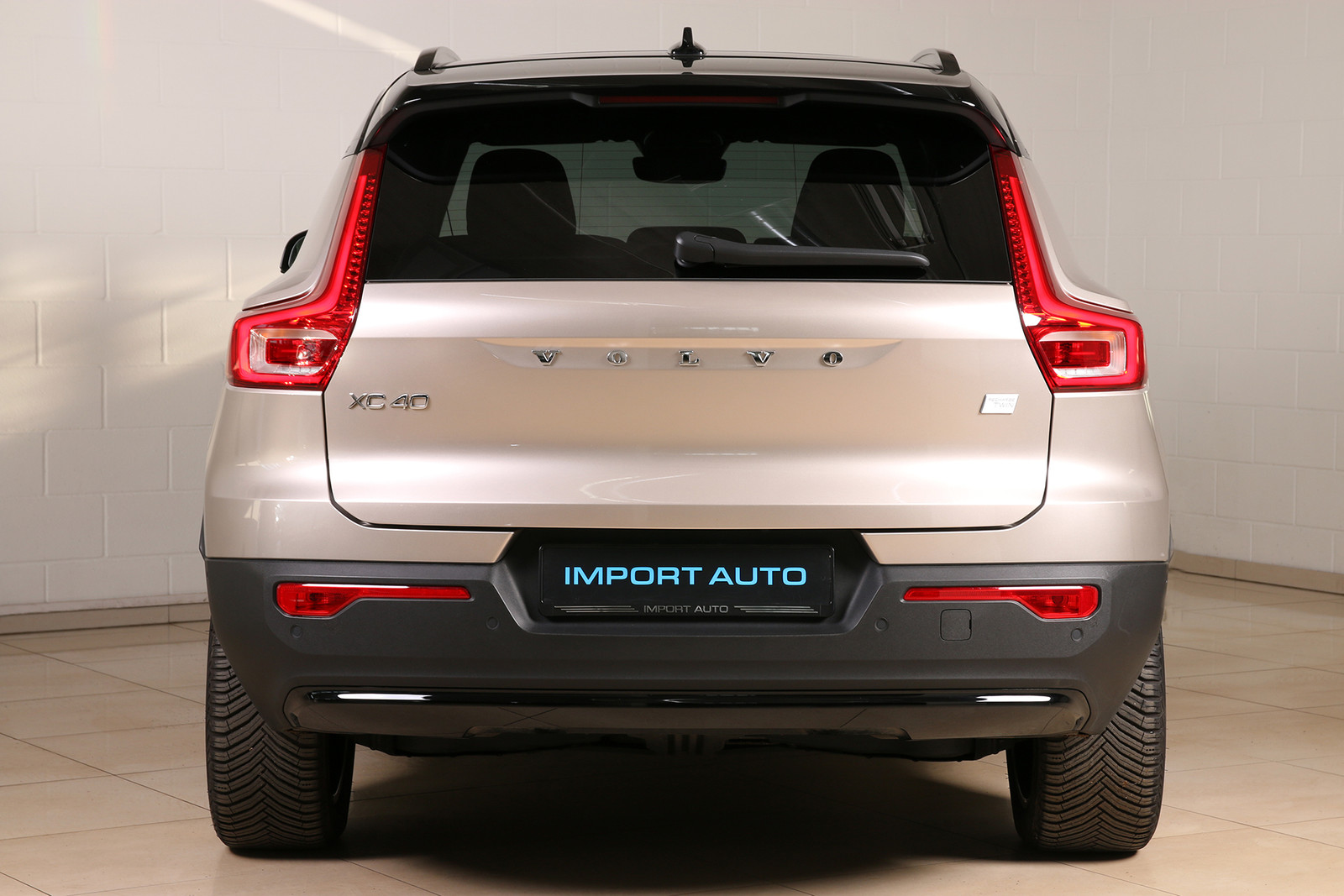 Volvo XC40 2023, kuva 5/12