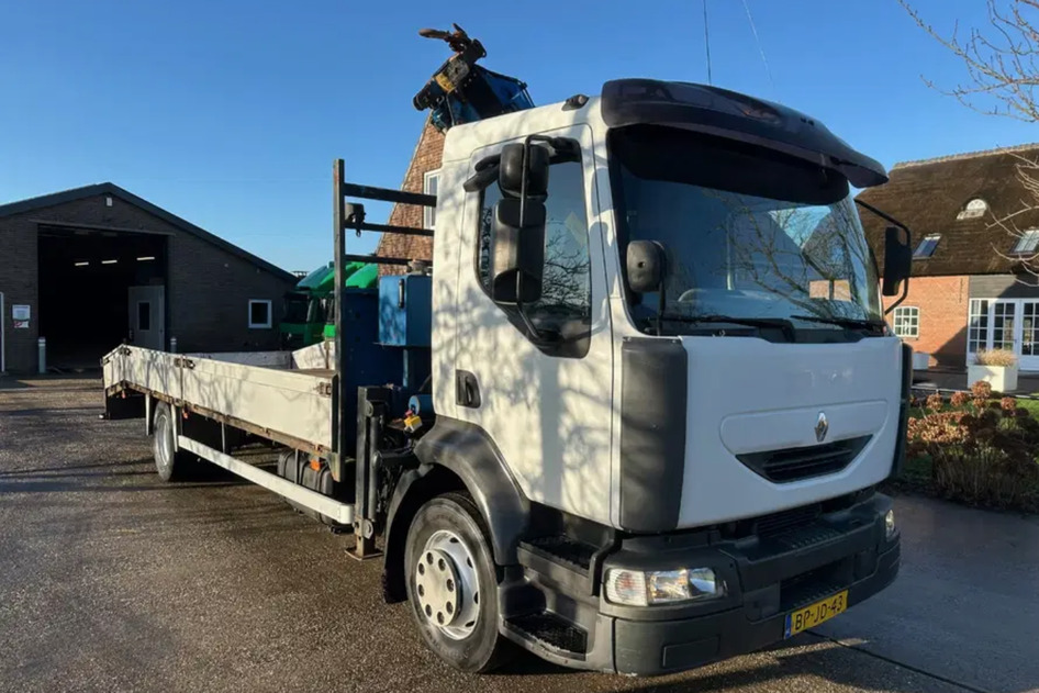 Renault Midlum, 2004, 158 kW, diesel, manual, rear-wheel drive