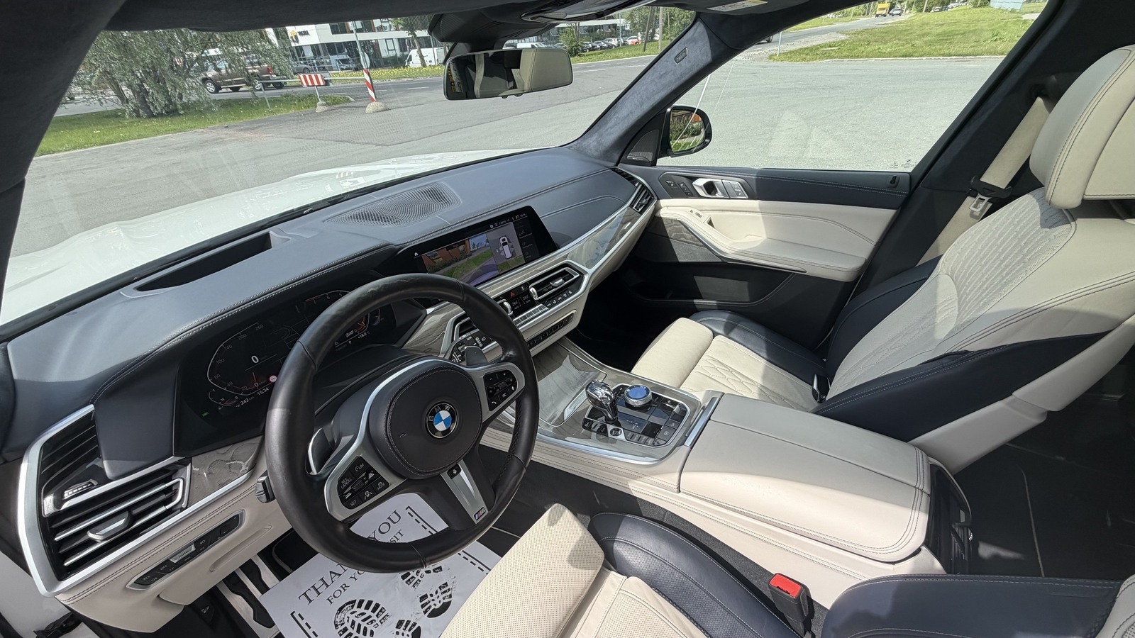 BMW X7 2021, kuva 5/8