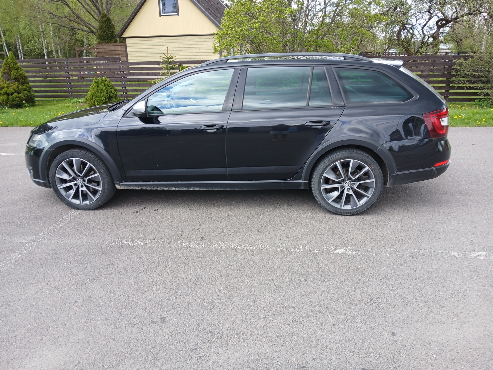 Škoda Octavia 2017, kuva 2/5
