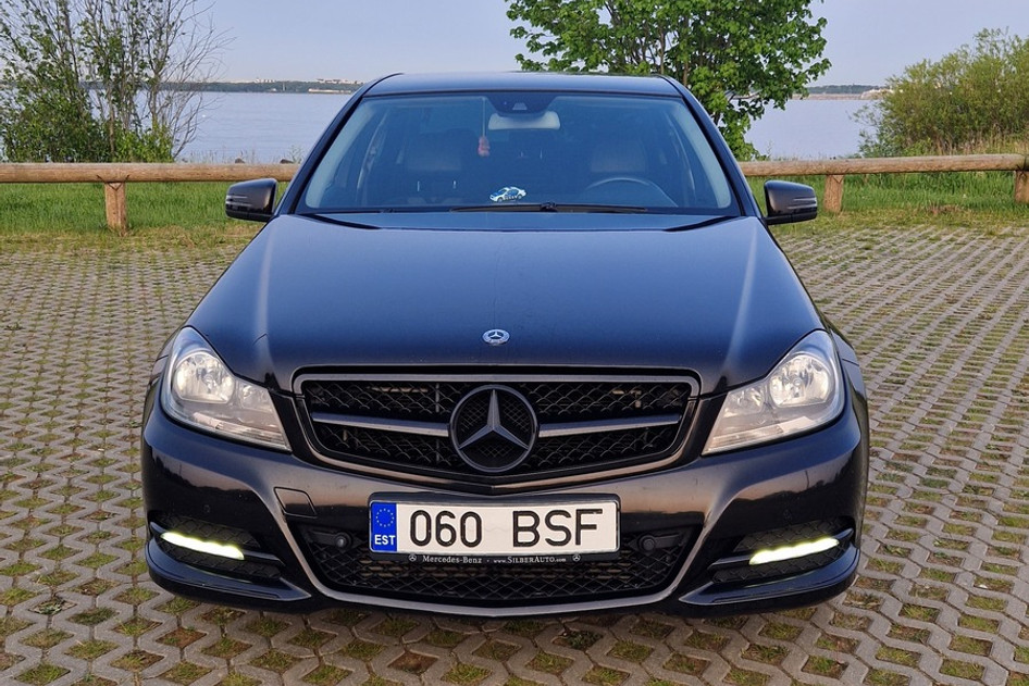 Mercedes-Benz C 180, 2011, 1.8, 115 kW, petrol, manual, rear-wheel drive