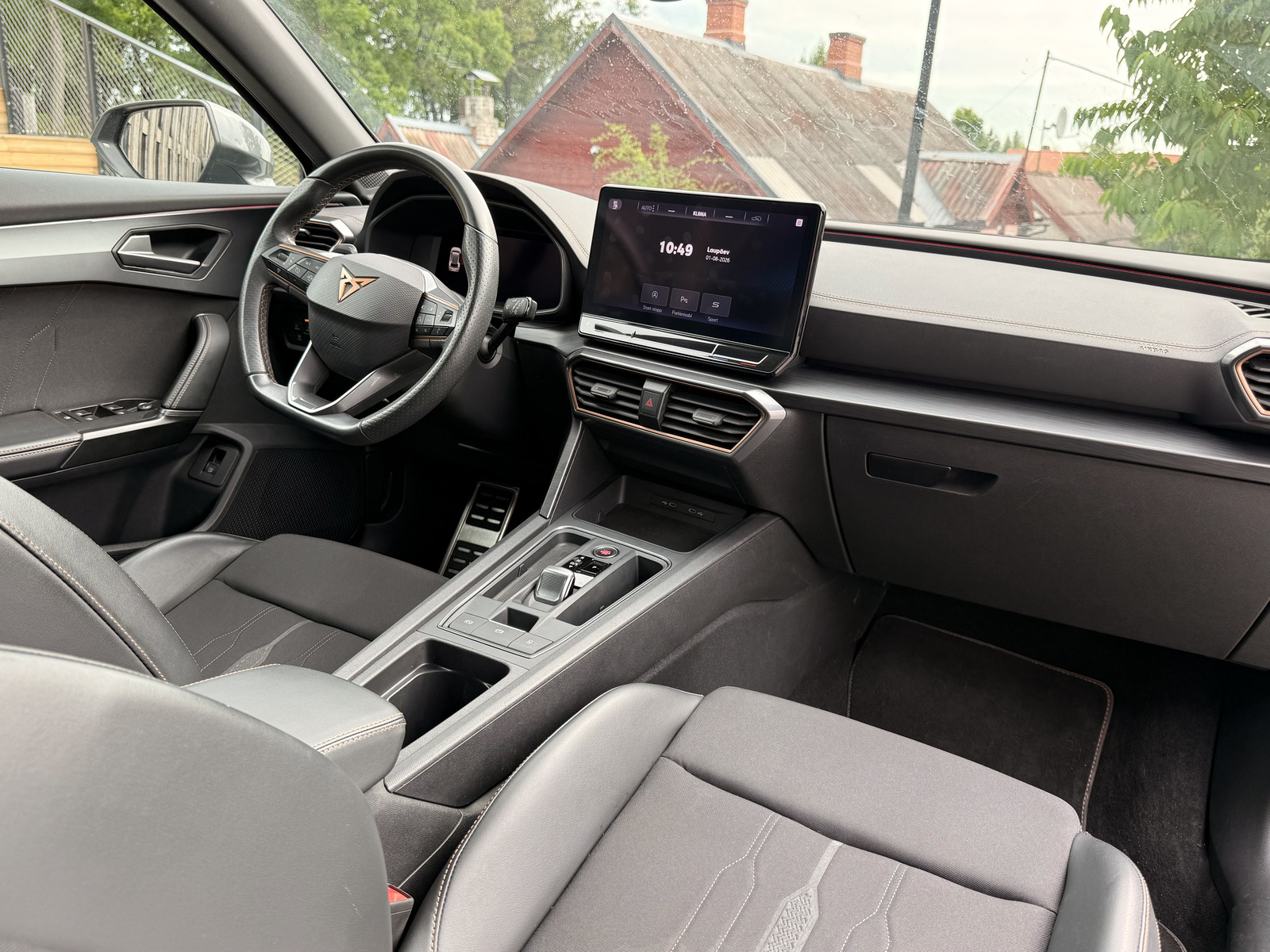 Cupra Formentor 2021, photo 6/9