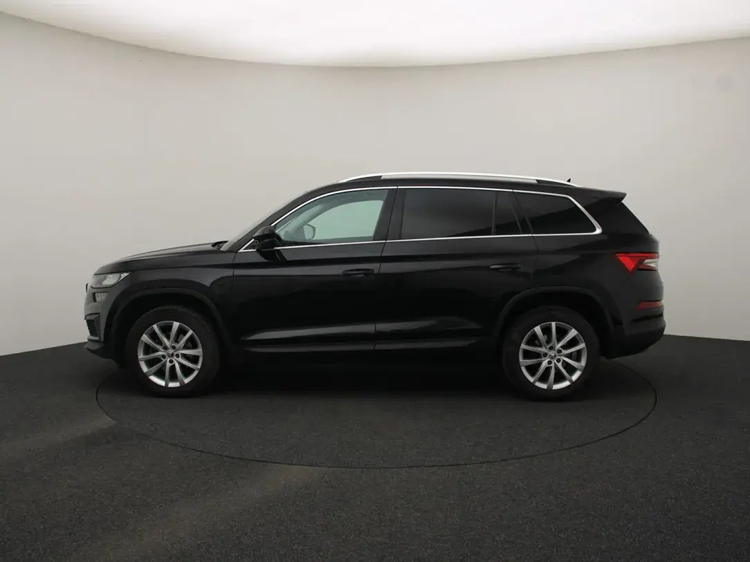 Škoda Kodiaq 2022, photo 6/37