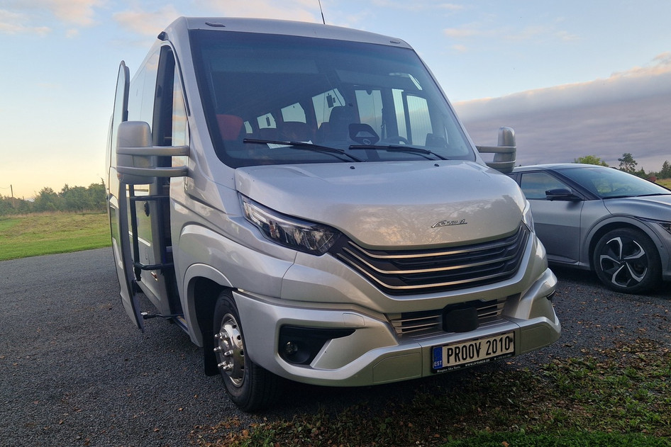 Iveco Daily, 3.0, 152 kW, diisel, automaat, tagavedu