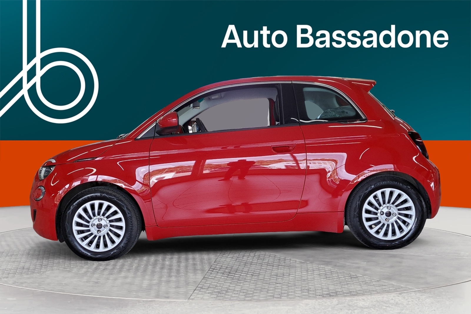 Fiat 500e 2023, photo 2/27